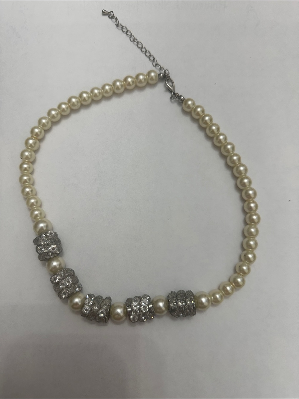 Pearl and Crystal Accent Choker Necklace - Ivory